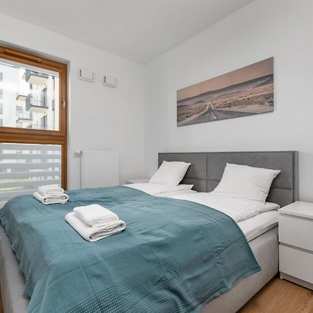 Przy Torach 3 By Homeprime Varsovie Extérieur photo